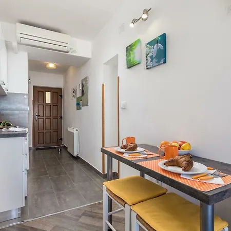 Davor Apartment