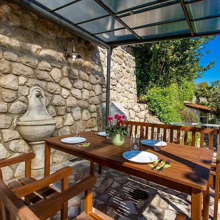 Davor Apartment *
