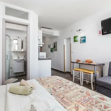 Apartment Davor *