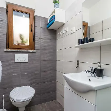 Apartment Davor *