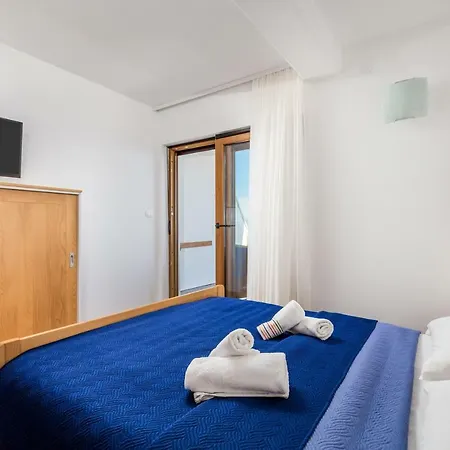 Apartment Davor *